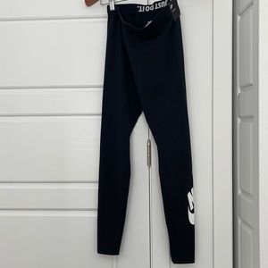 Nike Leggings-never worn NWT